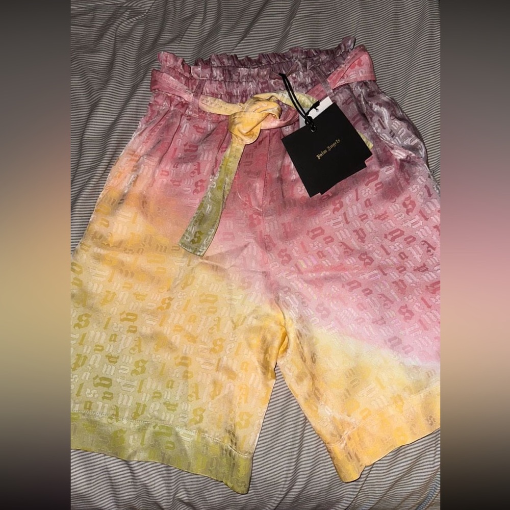 They are just too small for me i gained weight after i brought them